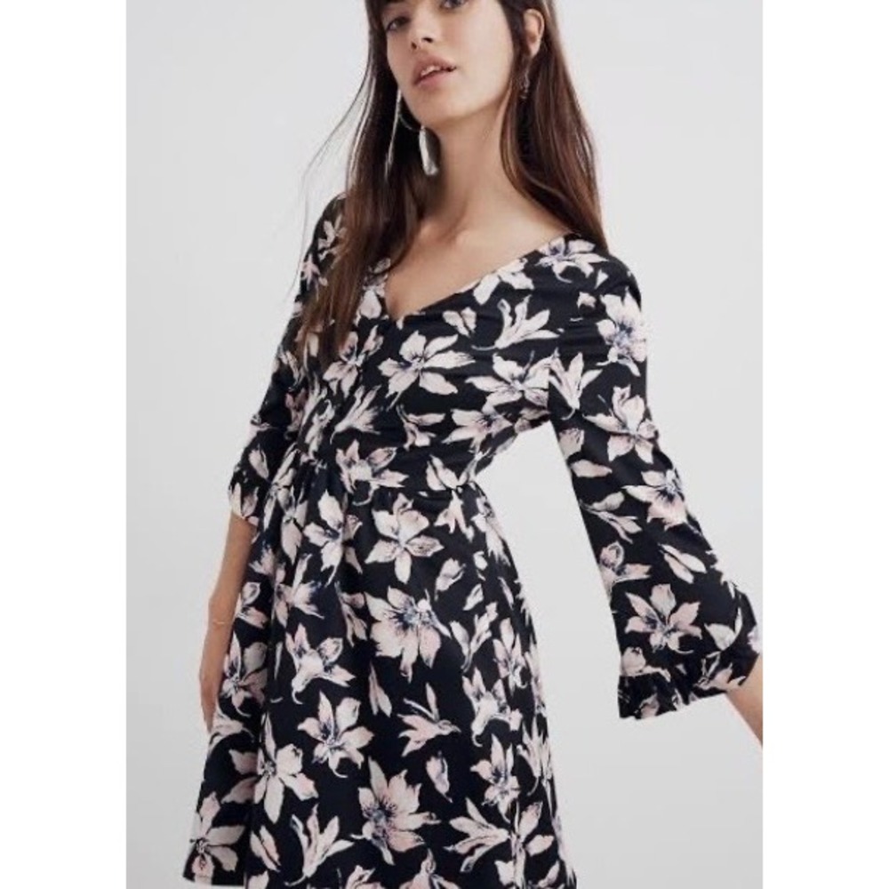 Madewell Moonblossom Black Pink Floral V-Neck Ruffle Sleeve Mini Dress 2 Whimsy
